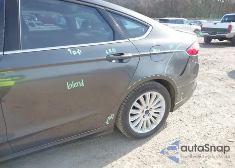 2015 Ford Fusion Hybrid Se from USA, damaged, VIN 3FA6P0LU0FR229295